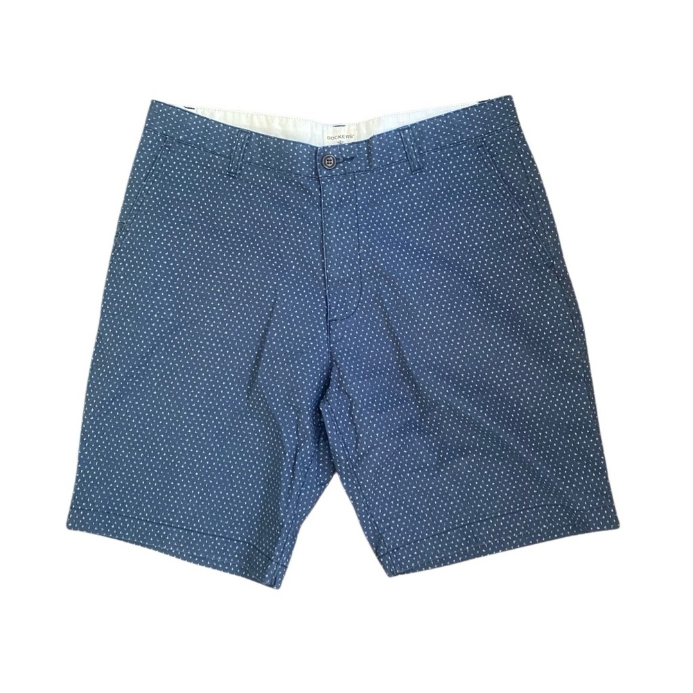 Dockers Green Printed Shorts for Men. Size 34.